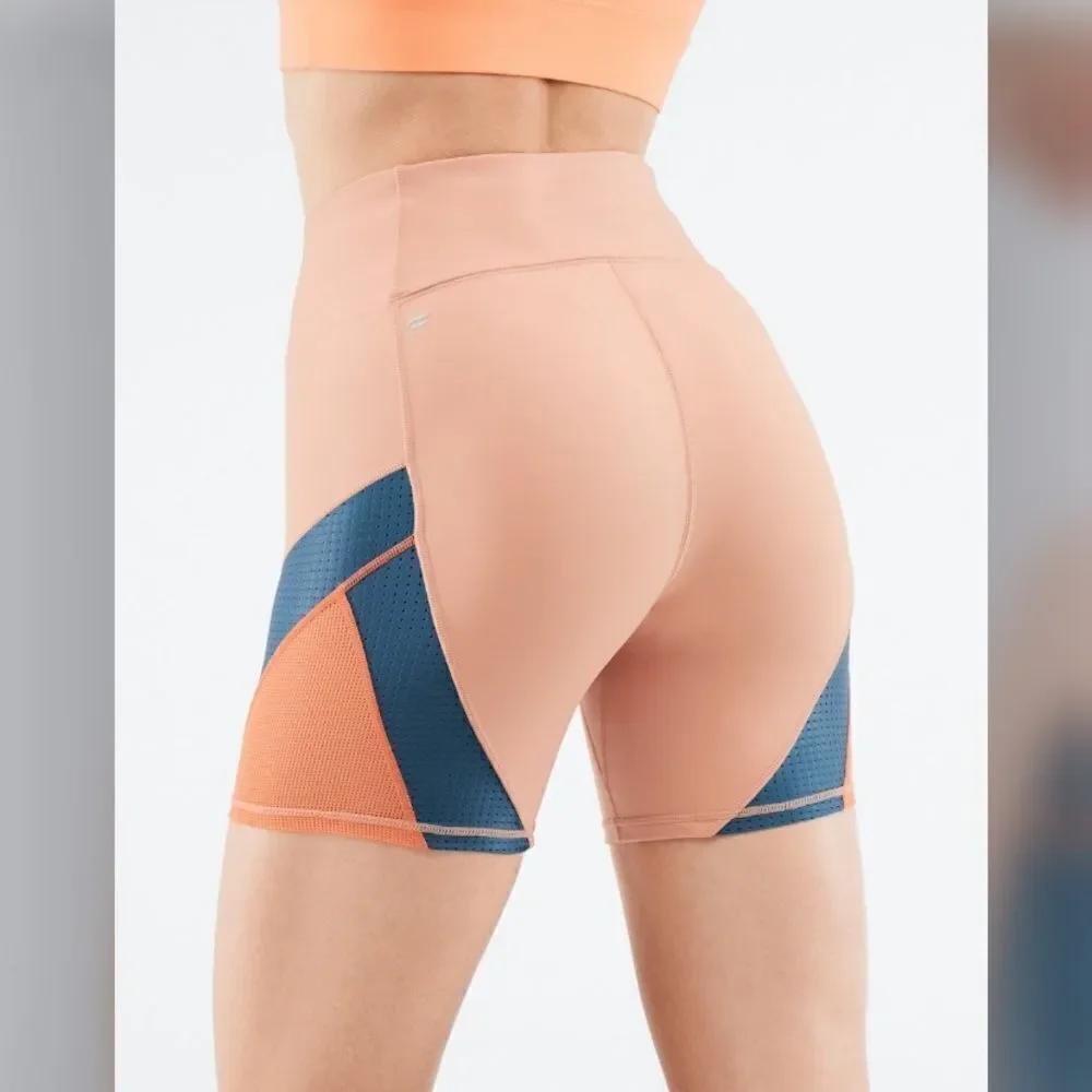 High-Waisted Motion365® Run Short 6